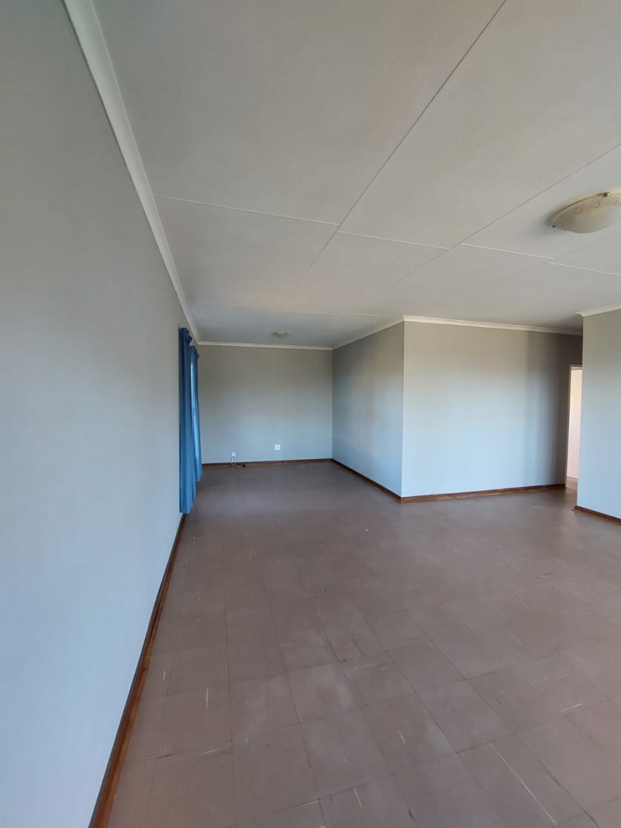 To Let 3 Bedroom Property for Rent in Dana Bay Western Cape